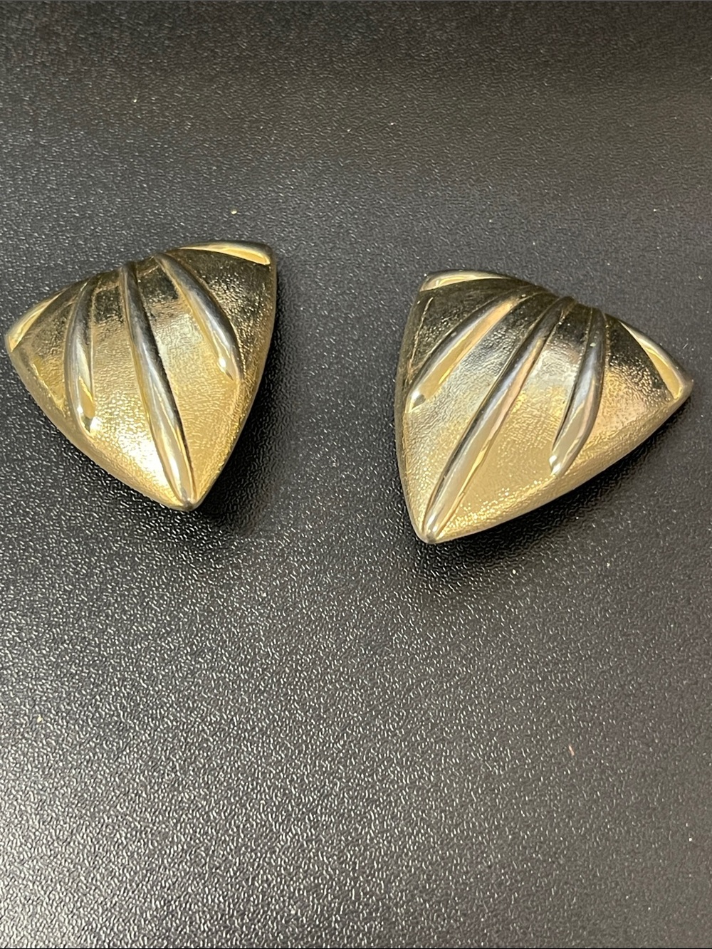 Gold-Tone Triangular Retro Clip Earrings